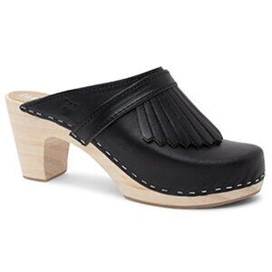 SANDGRENS Venice Fringed Wooden Clog Mules in Black Leather - Size US 9-9.5